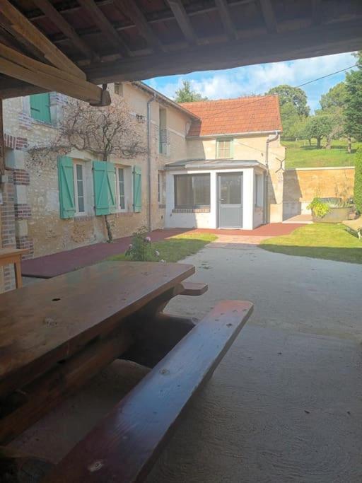 Maison De Campagne Lindry Exterior photo